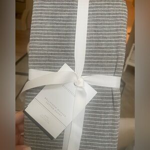 Rejuvenation euro 26x26